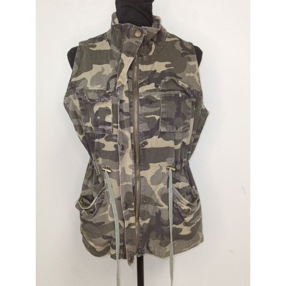 Women's Camo Print Zip Up Vest Size Medium - Picture 1 of 6